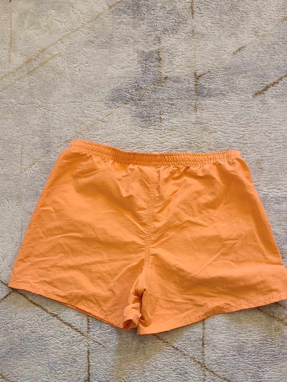 Patagonia Women’s Baggies Shorts L Tigerlily Orange - Picture 3 of 7